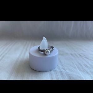 Size 6 | Silver Pearl Ring